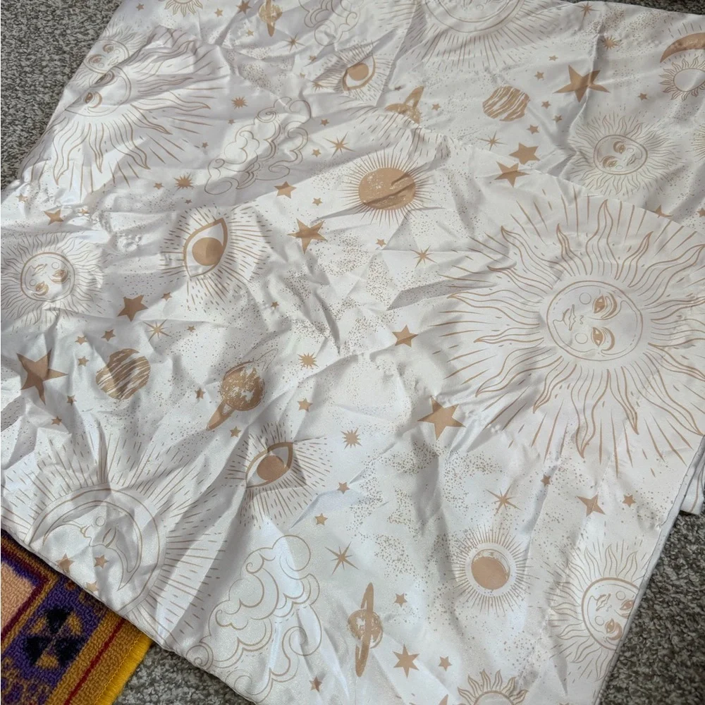 Stellar Visions Pillowcase - White and Tan Set of 2